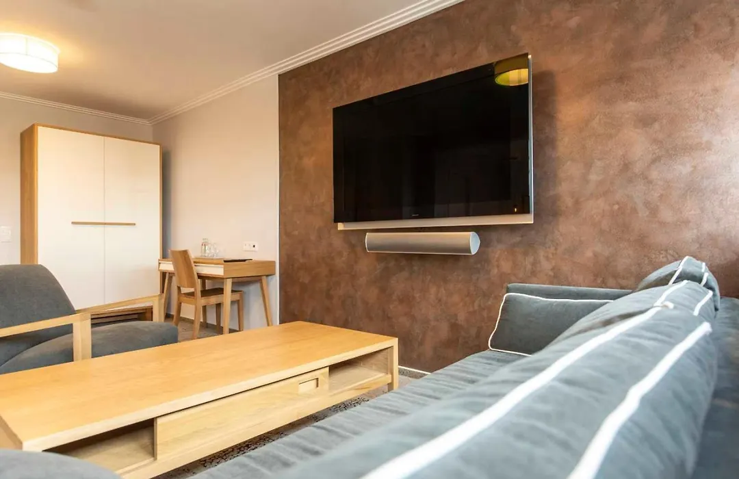 Ratshotel-1
