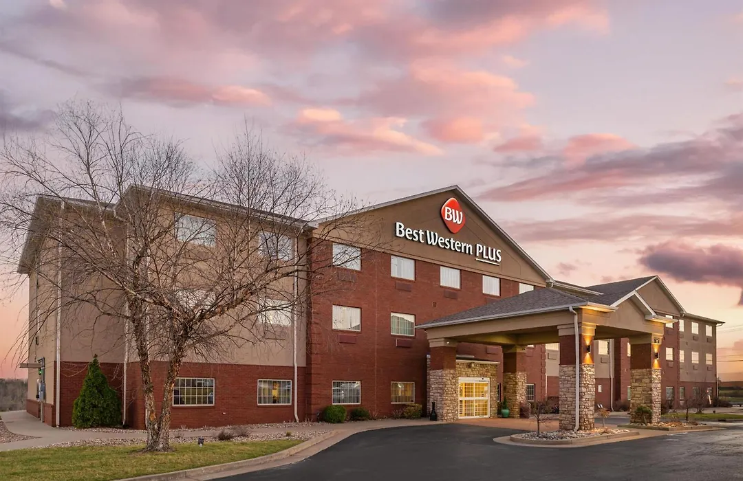 Best Western Plus Capital Inn-1