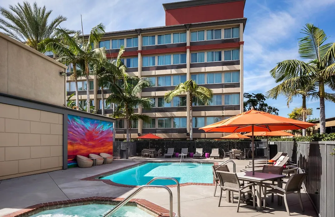 Alo Hotel By Ayres, Orange-1