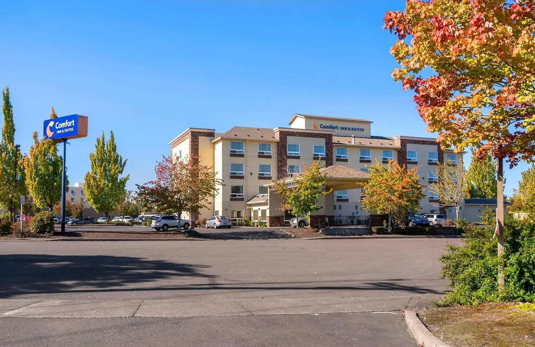 Comfort Inn & Suites Salem Northeast-1