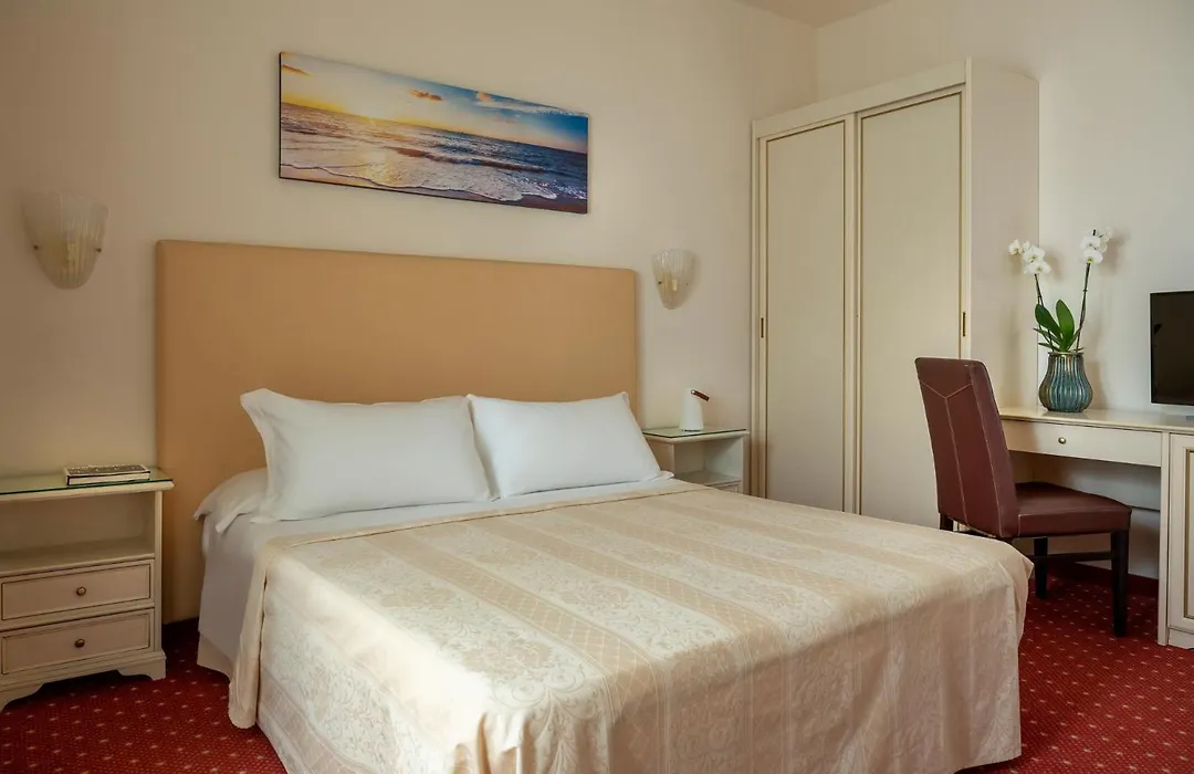 Hotel Alexander-1
