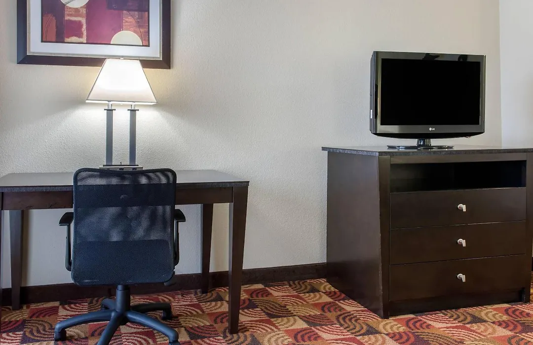 Quality Inn Bloomington Near University-1