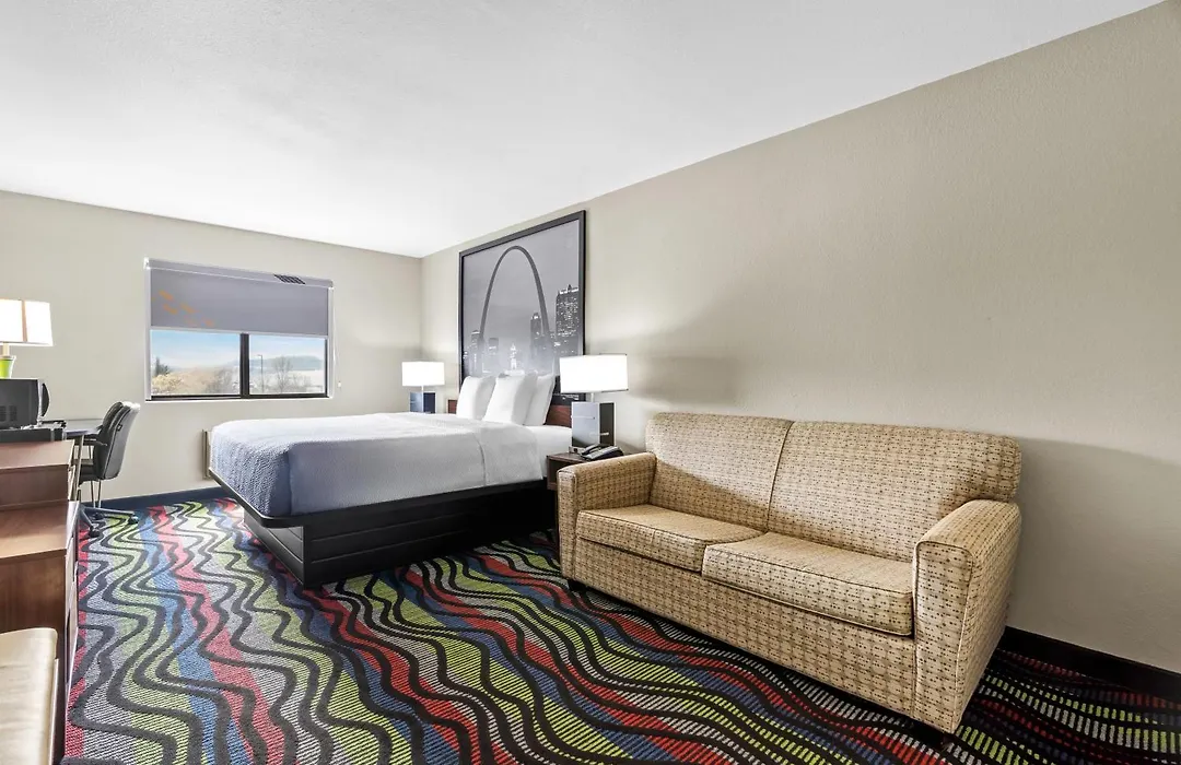 Super 8 By Wyndham Farmington-1