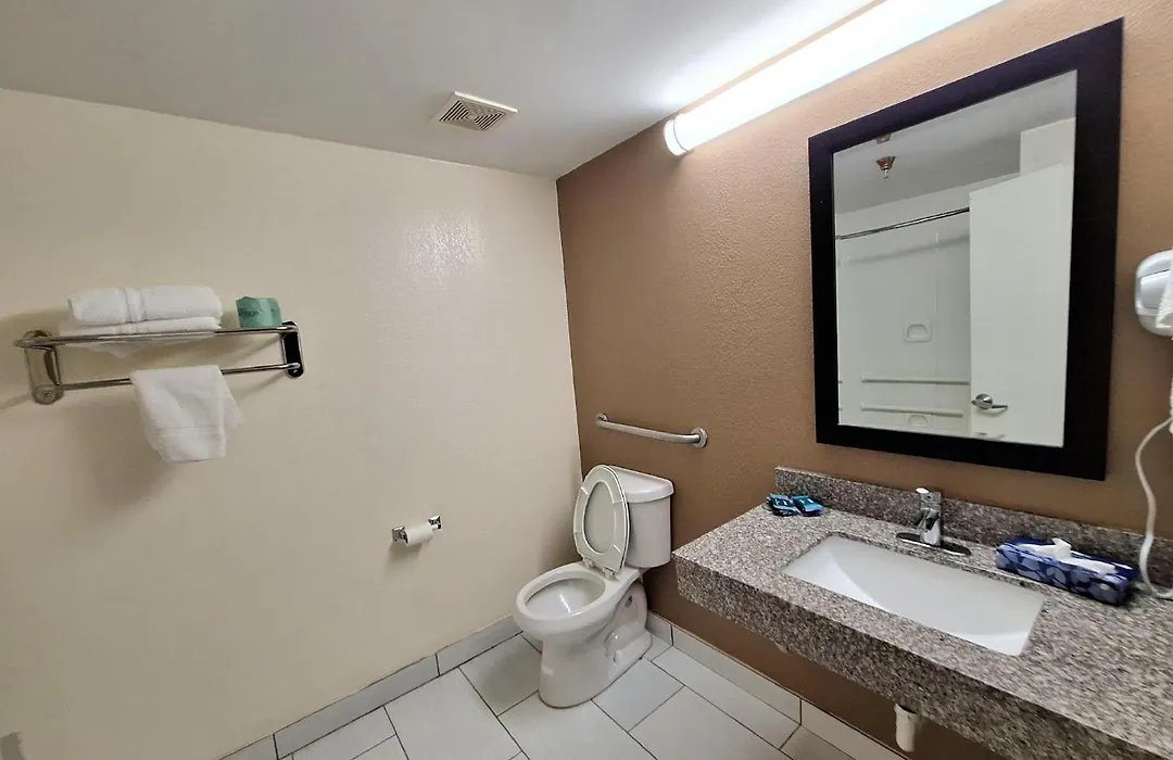 Trident Inn & Suites New Orleans-1