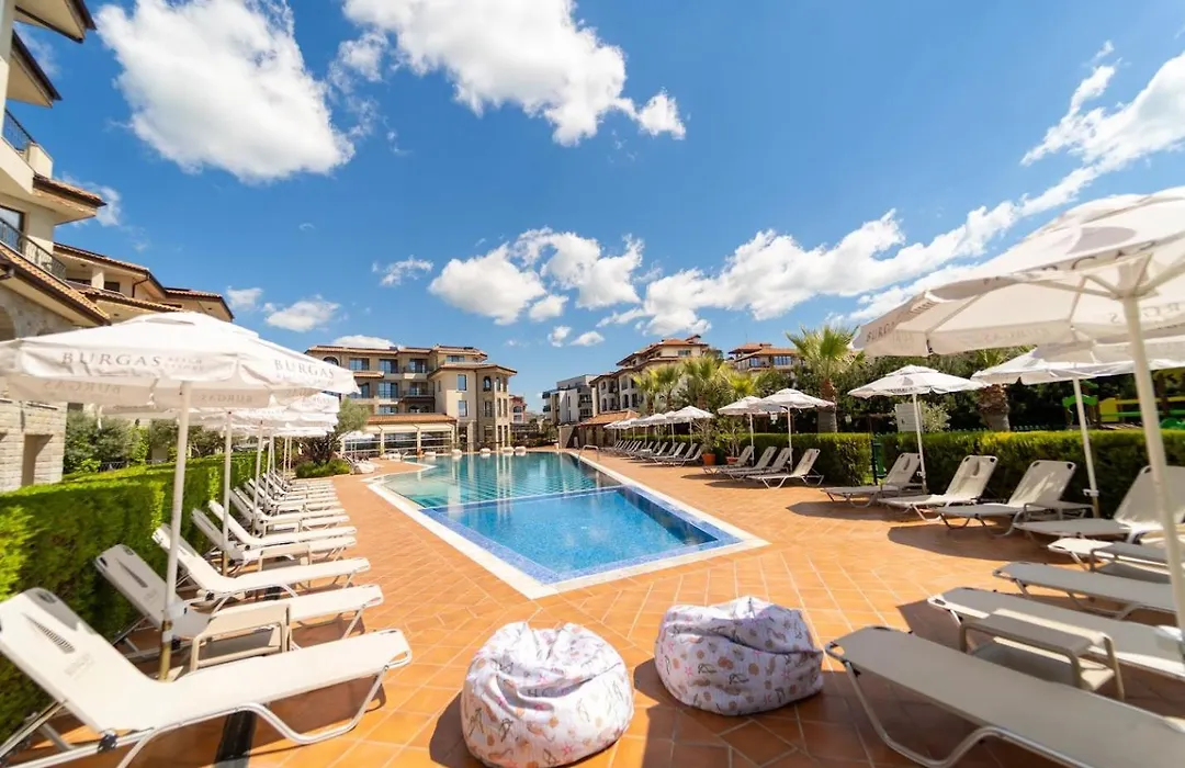 Burgas Beach Resort Apartments-1