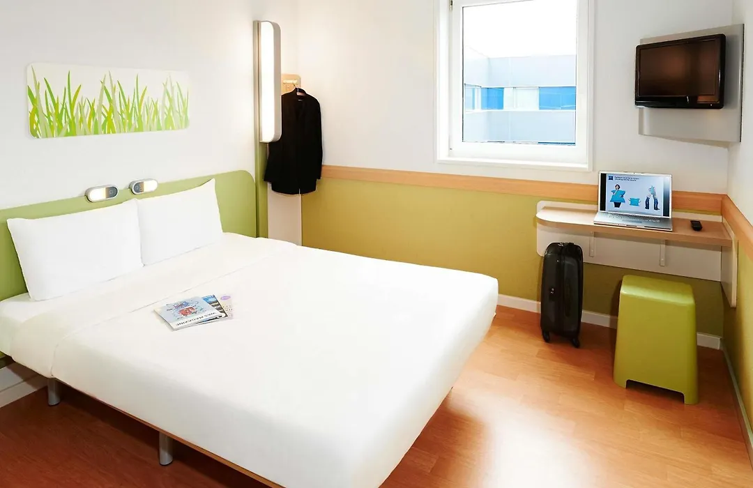 Ibis Budget Boulogne-Sur-Mer Centre Les Ports-1