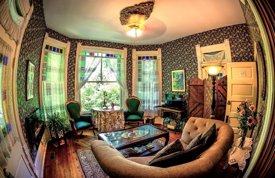 Cliff Cottage Inn, Downtown Bed & Breakfast-1