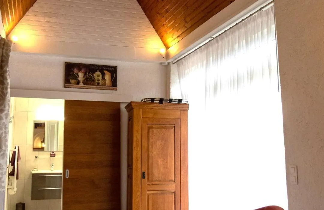 Le Manoir de Placy - Chambres d'Hôtes-1