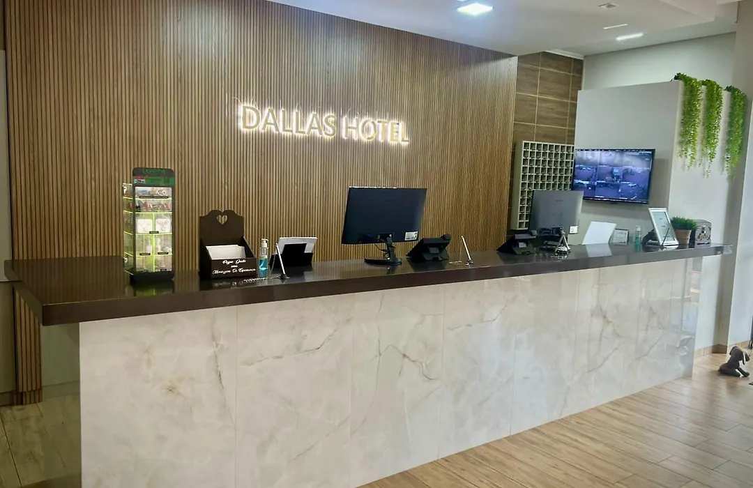 Dallas Hotel-1