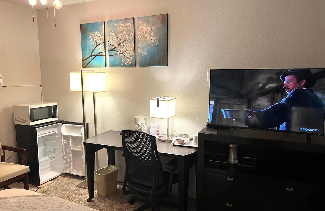 Americas Best Value Inn Laramie-1