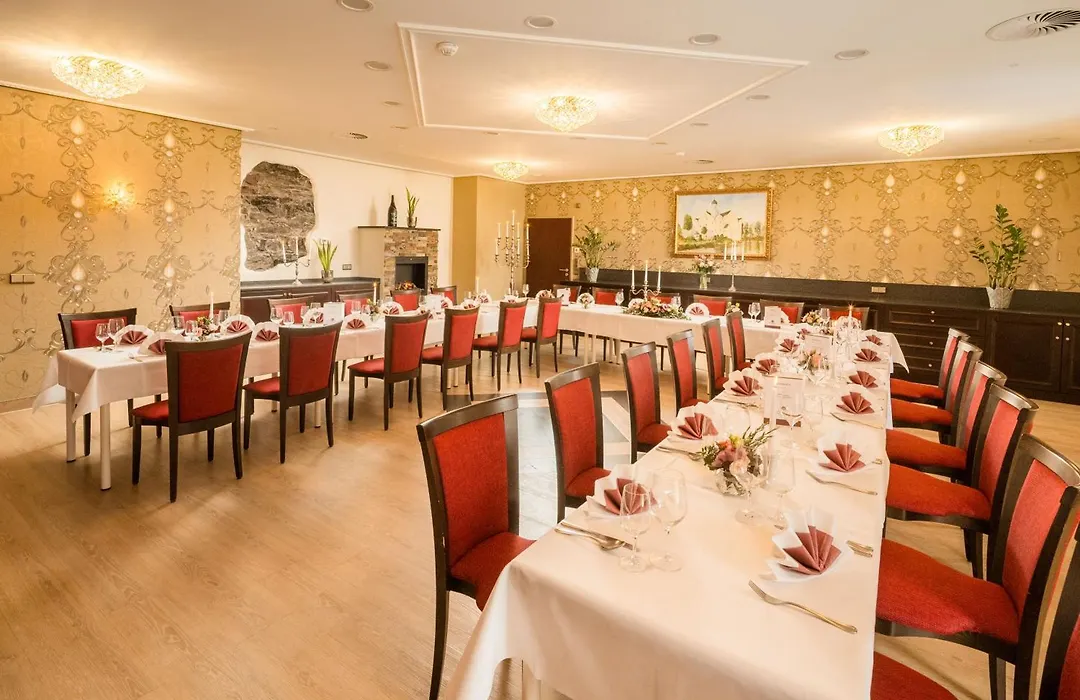 Schlosshotel Klaffenbach-1