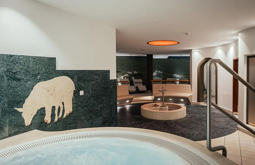 Aktiv & Genusshotel Lodenwirt-1
