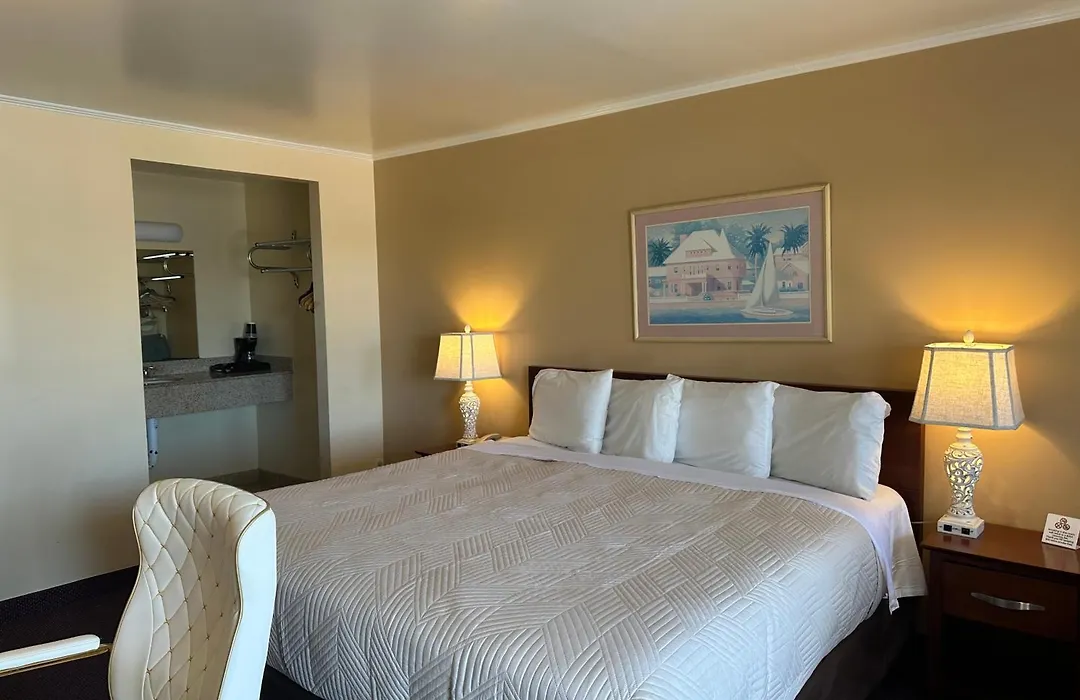 The Aventis Inn-1