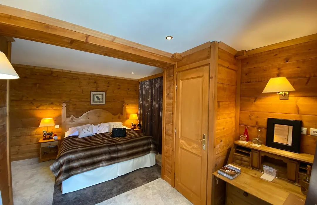 Hôtel Restaurant Le Chalet d'Auron et Spa Inclus-1