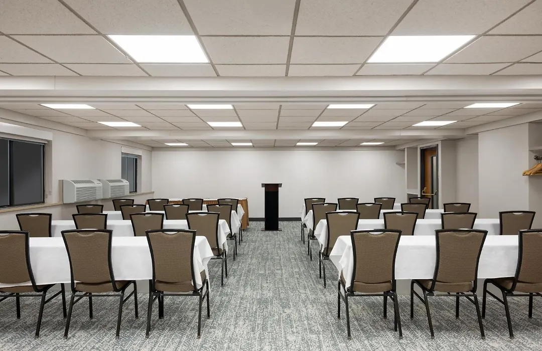 Garner Hotel Butte By Ihg-1