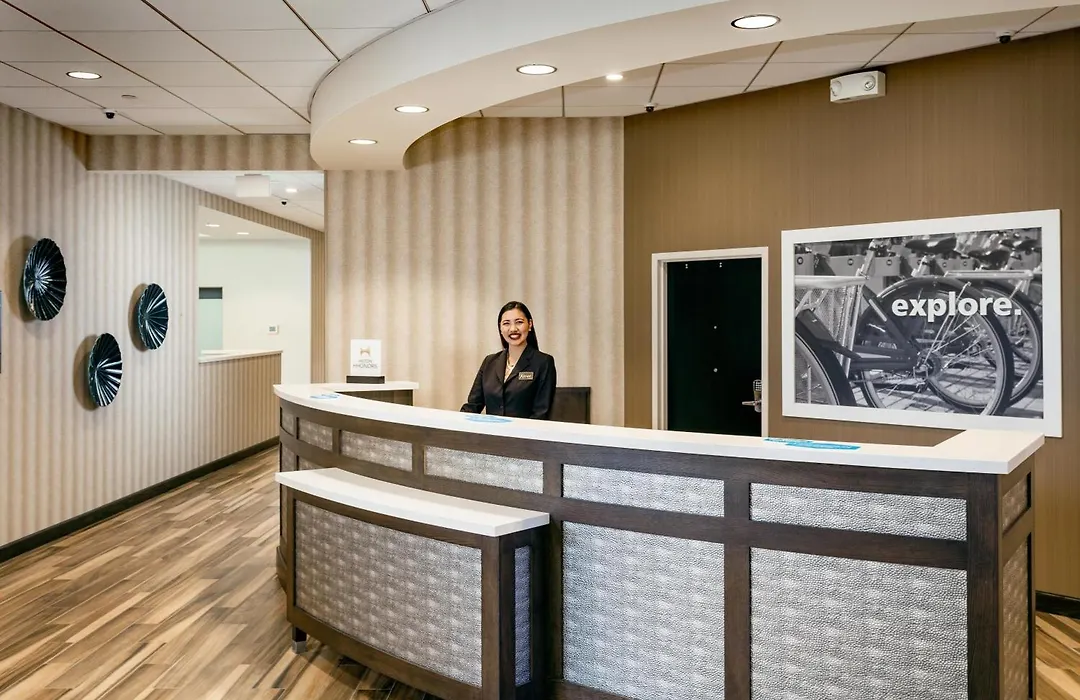 Hampton Inn & Suites By Hilton Seattle/Northgate-1