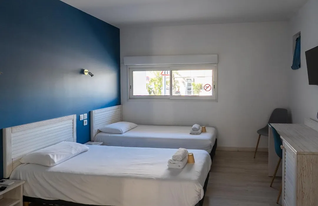Amerique Hotel Palavas - Piscine - Plage-1