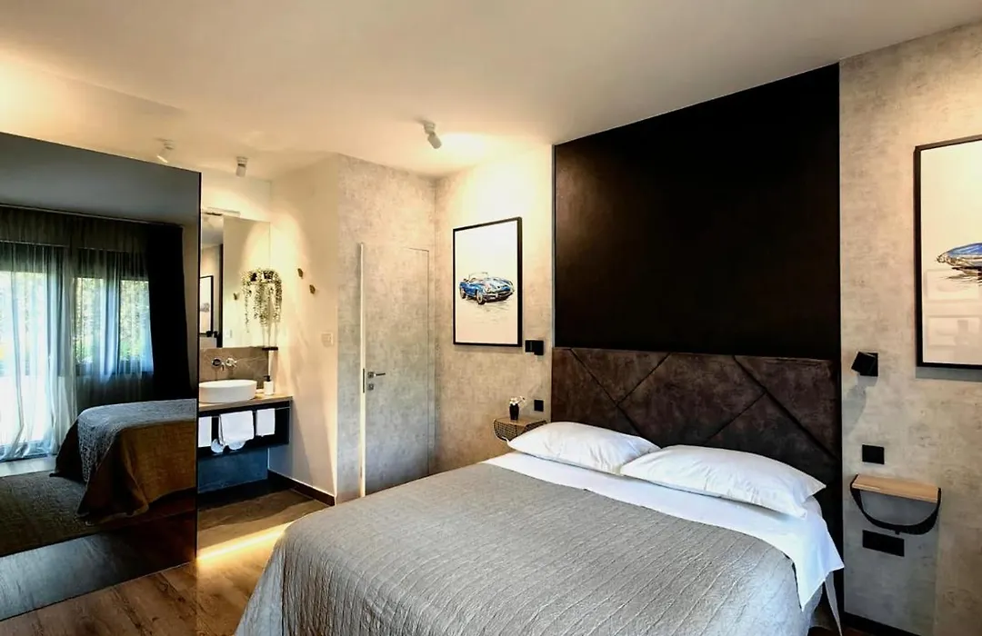 Scuderia Split Rooms-1