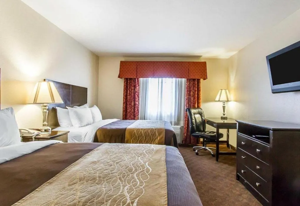 Comfort Inn & Suites Atoka-1