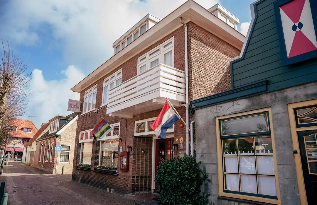 Hotel Oepkes-1