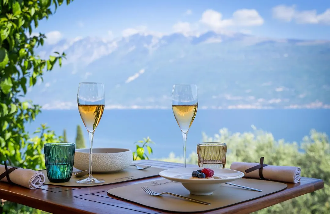 Hotel Meandro - Lake View-1