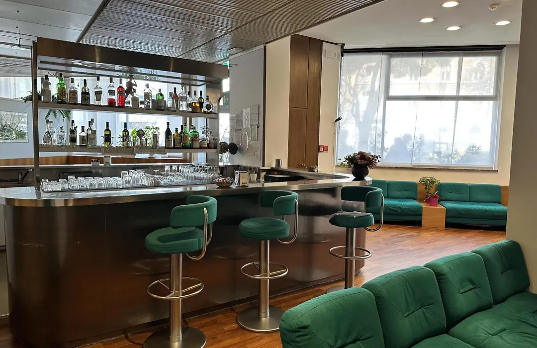 Hotel Cristallo-1