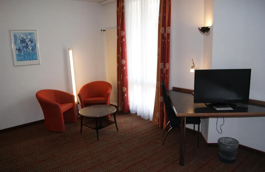 Hotel Schweizerhof-1