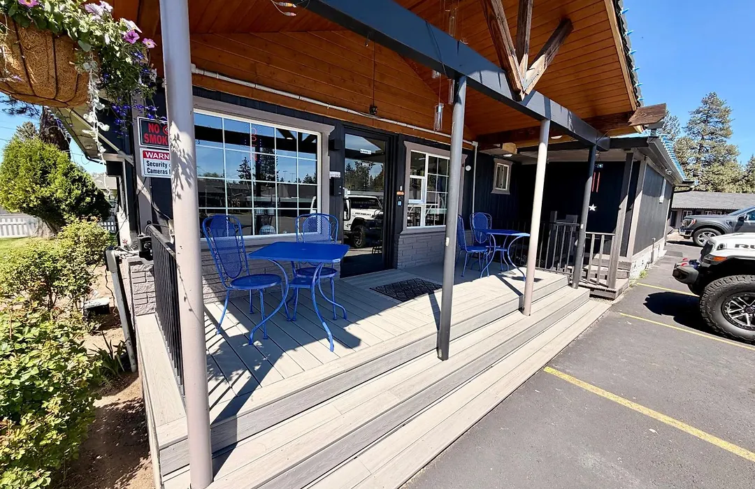 Cascade Lodge Boutique-1