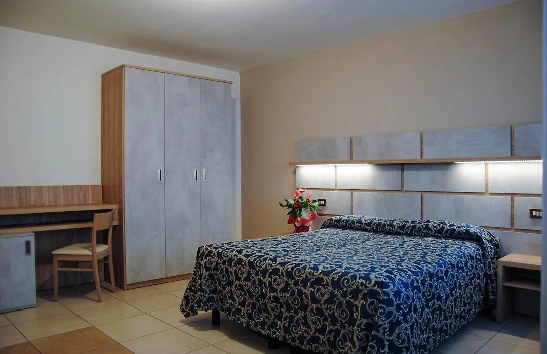 Hotel Bertusi-1