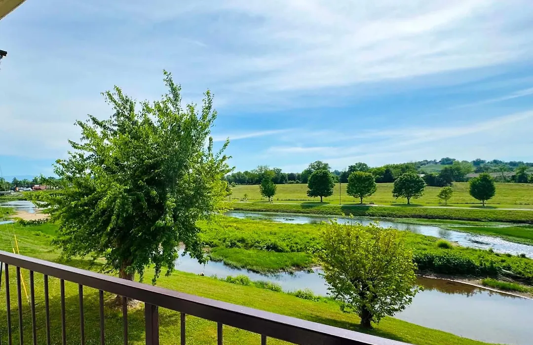 Landmark Inn On The River Sevierville-1
