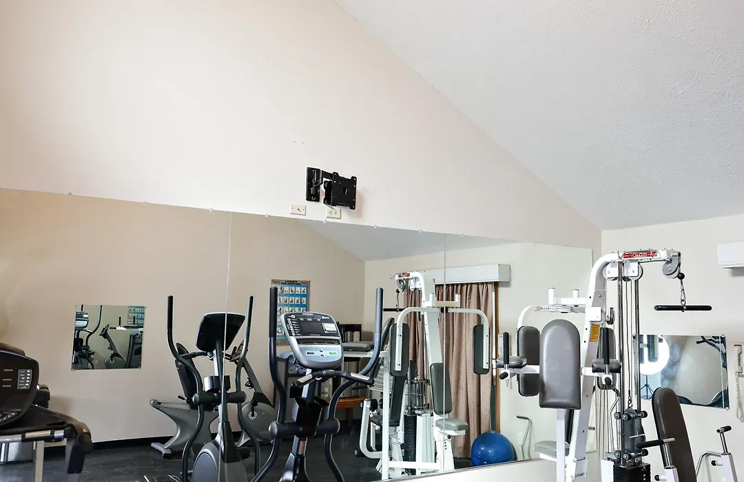 Rivertree Inn & Suites-1