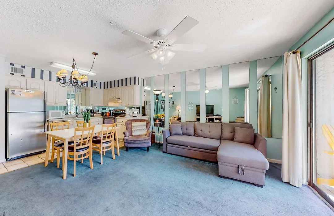 Seaside Beach & Racquet Club 2204-1