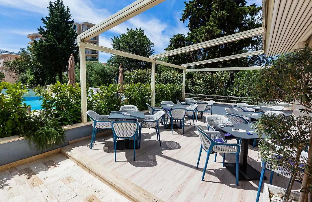 Hotel Idila Budva-1