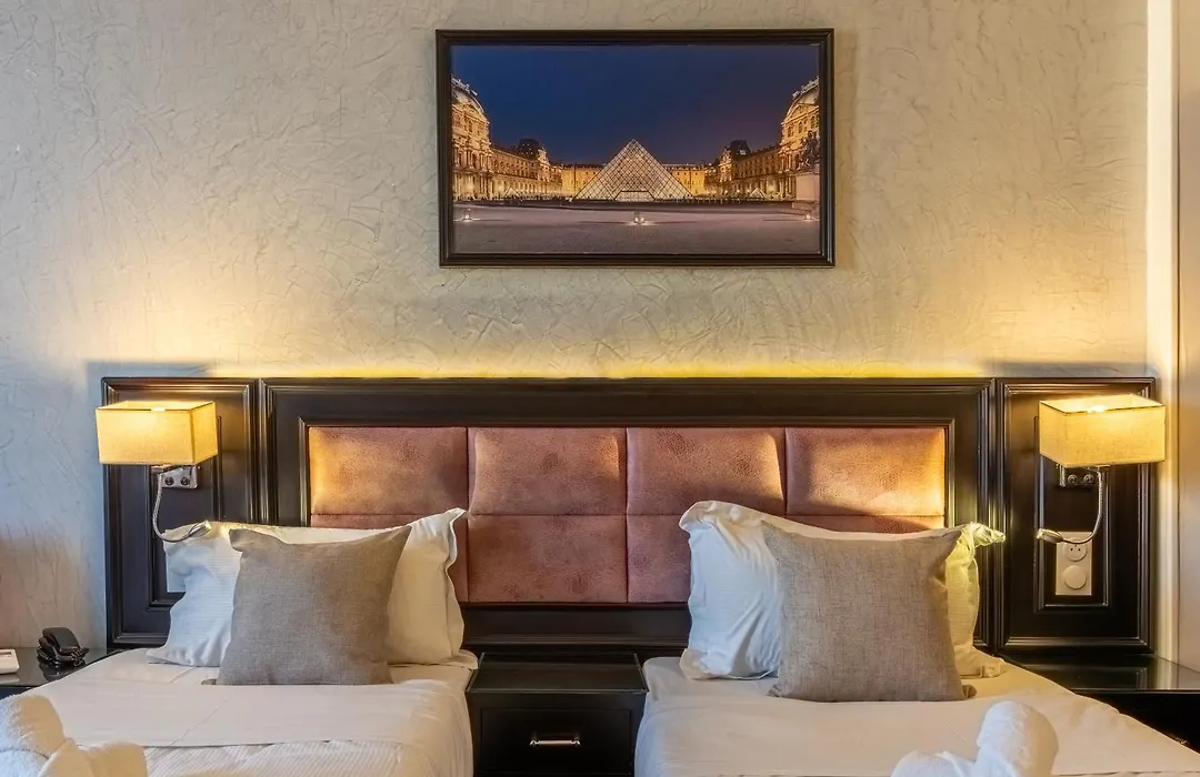 HOTEL ROYAL Paris Ivry-1
