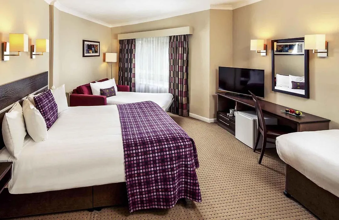 Mercure Chester Abbots Well Hotel-1