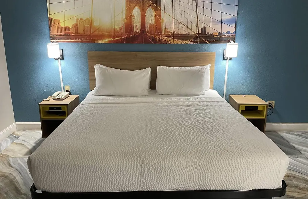 Days Inn By Wyndham Jersey City-1