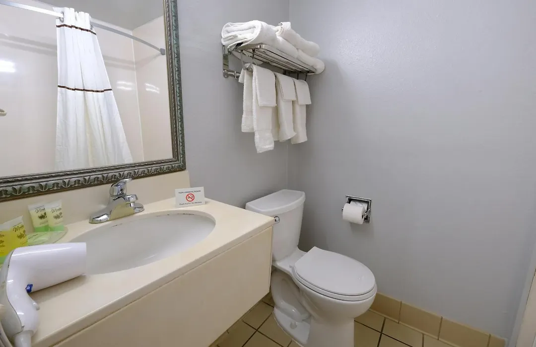 M Star Hotel Searcy-1