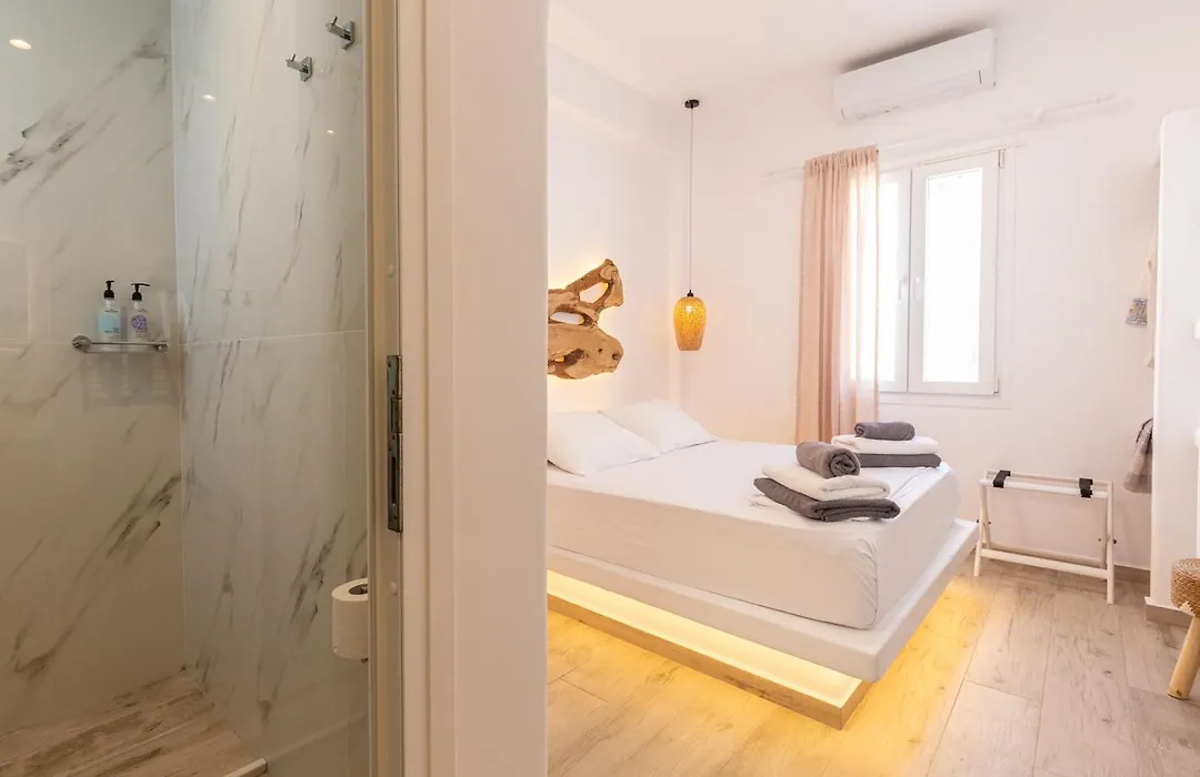 Alexandra Suites & Rooms - Mykonos Port-1