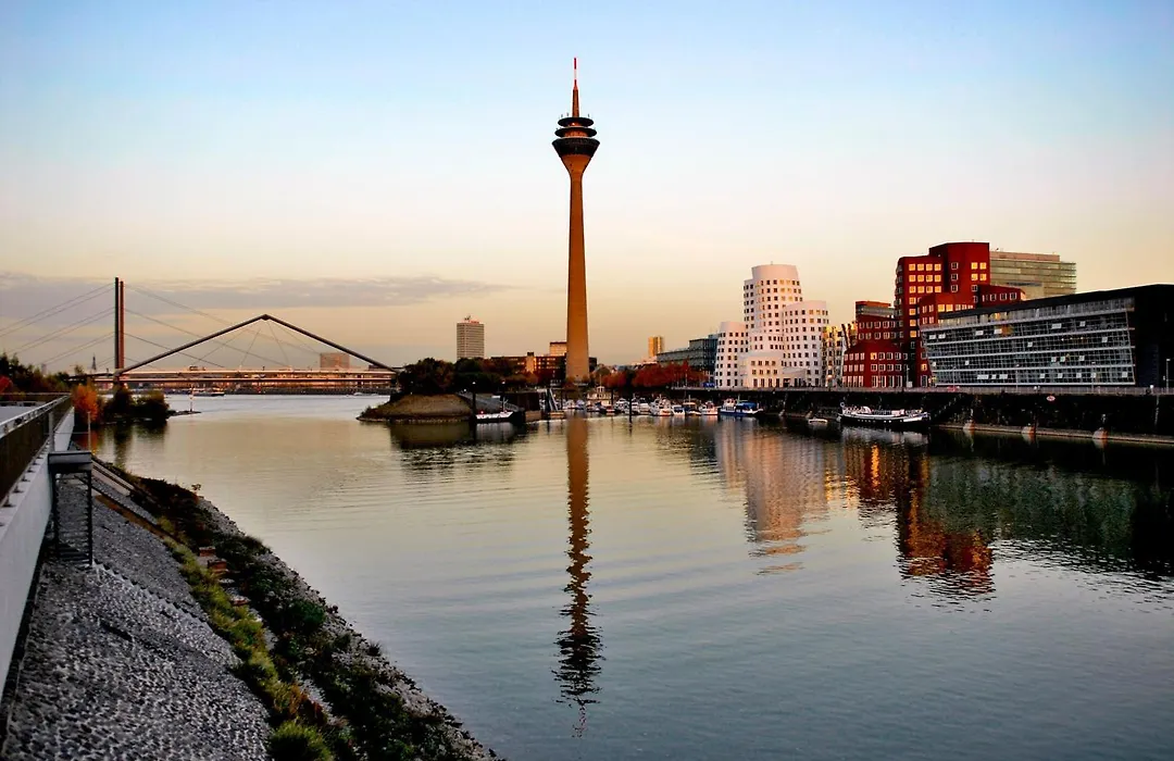INNSiDE by Meliá Düsseldorf Hafen-1