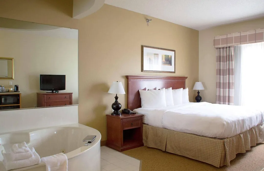 Country Inn & Suites By Radisson, Mankato Hotel And Conference Center, Mn-1