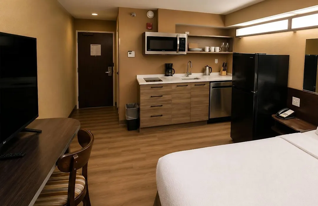 Microtel Inn & Suites By Wyndham Williston-1