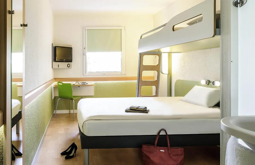 ibis budget Muenchen Putzbrunn-1