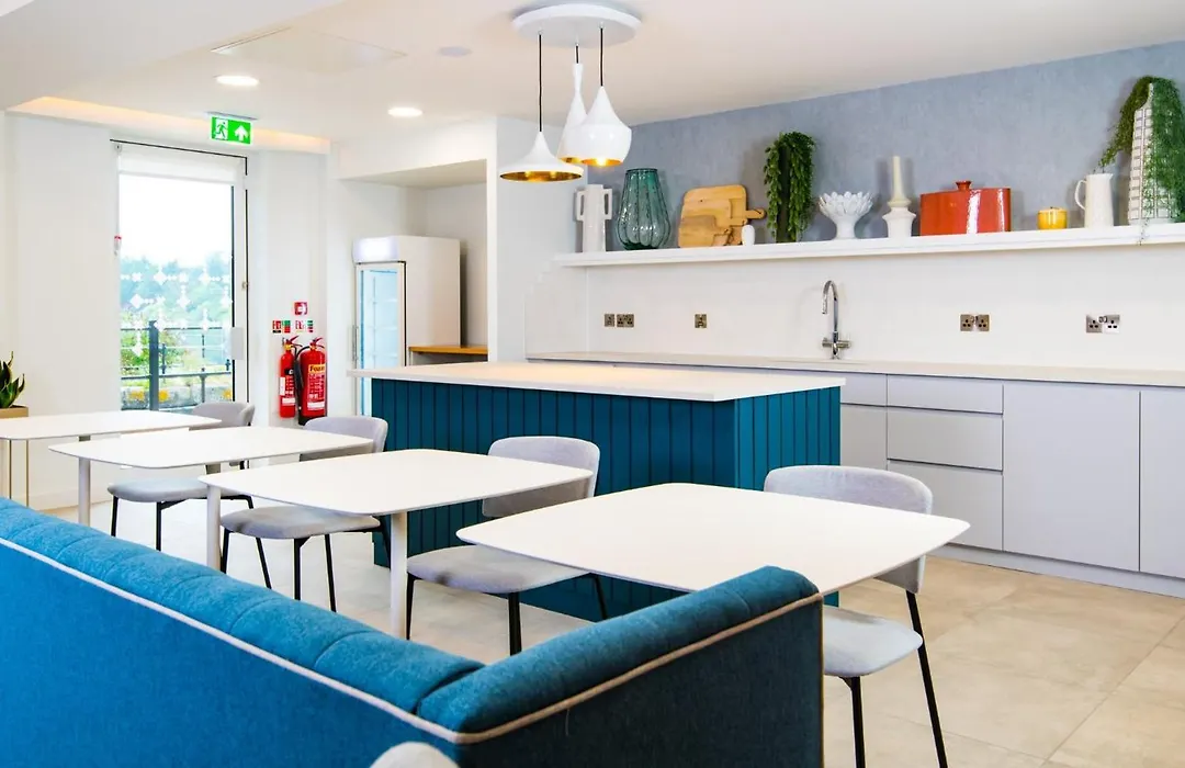 Staybridge Suites - Cardiff By Ihg-1