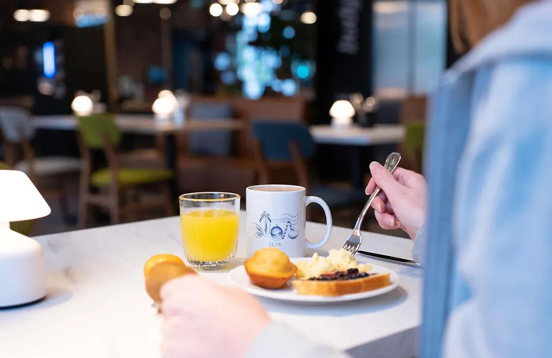 ibis budget Saint Nazaire Centre Gare-1