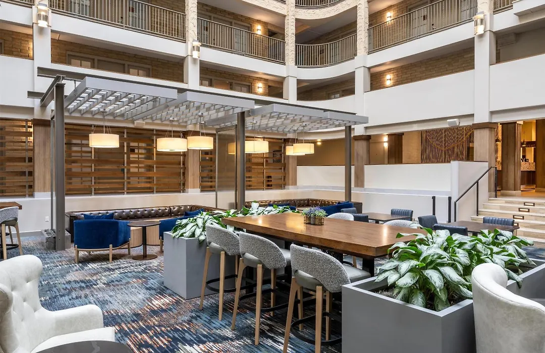 Embassy Suites By Hilton Minneapolis Bloomington Edina-1