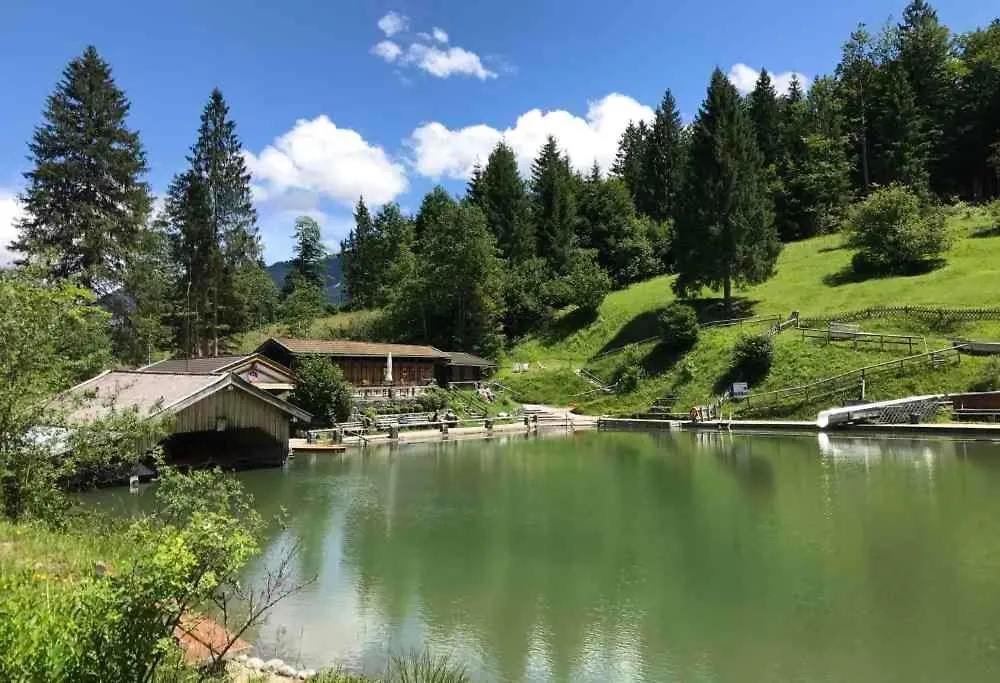 Ferienhotel Barmsee-1