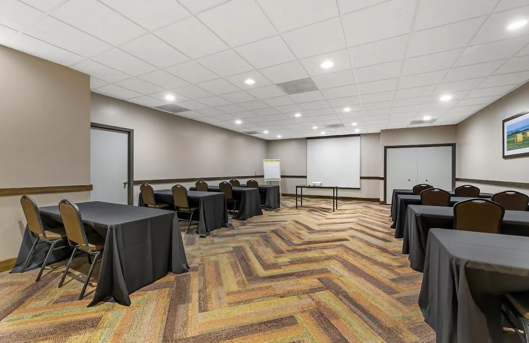 Best Western Plus Wooster Hotel & Conference Center-1