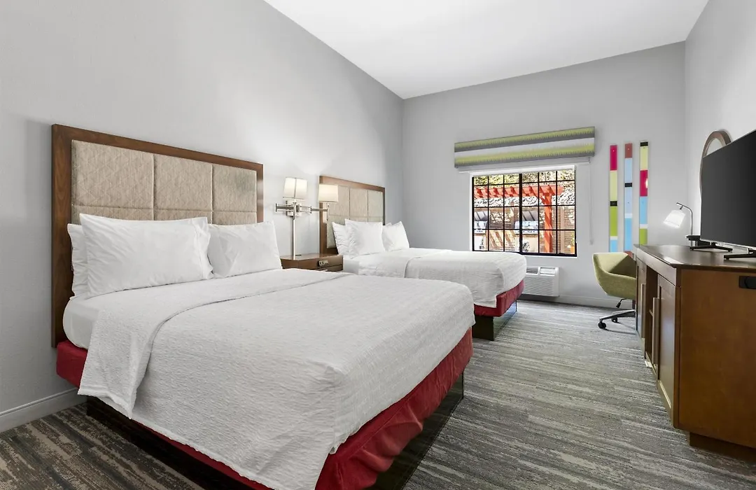 Hampton Inn Salem-1