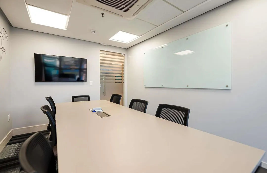 Ibis Styles Belem Hangar-1