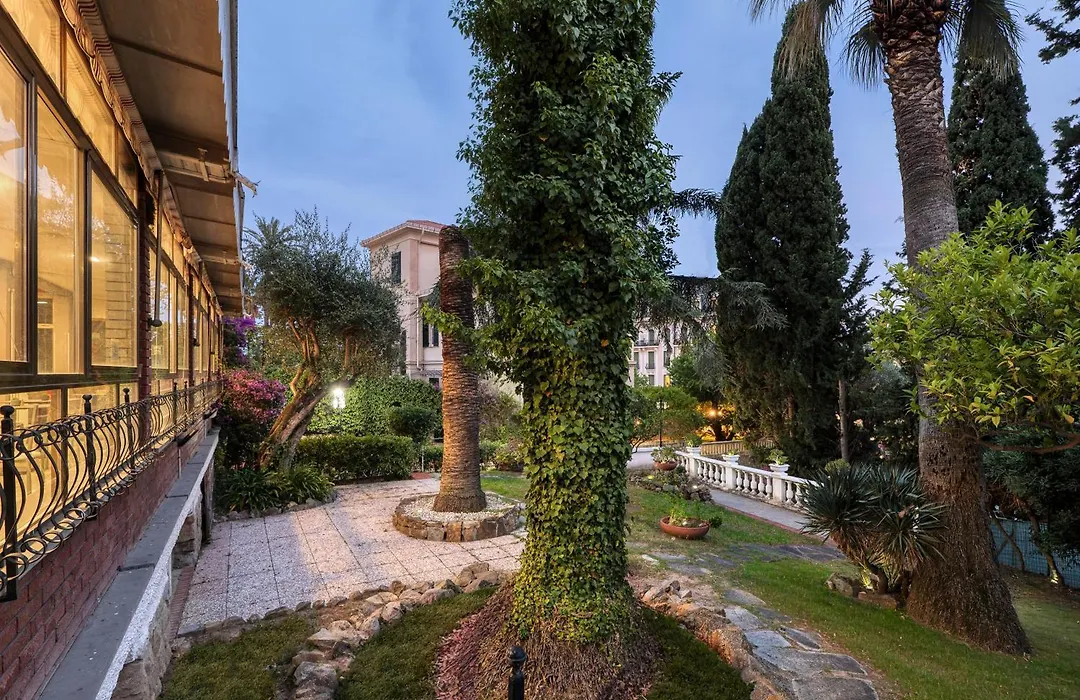 Hotel Astoria-1